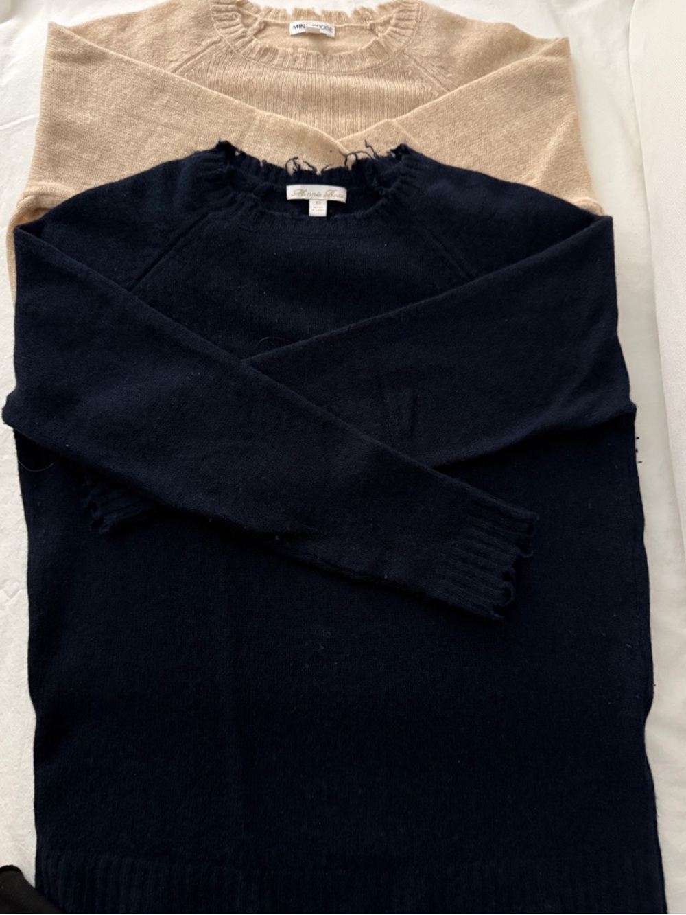 2-Minnie Rose Cashmere Distressed Long Sleeve Crew Sweater Size Small - Picture 6 of 6